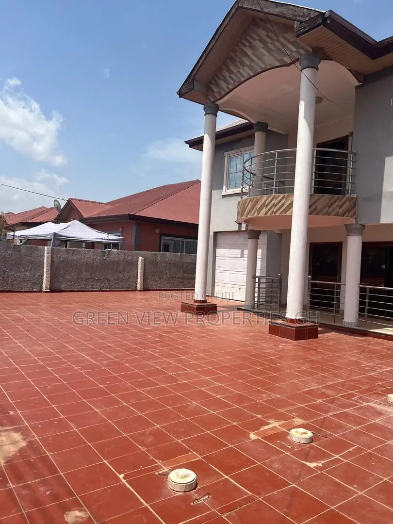 5bdrm House in Ofankor for rent