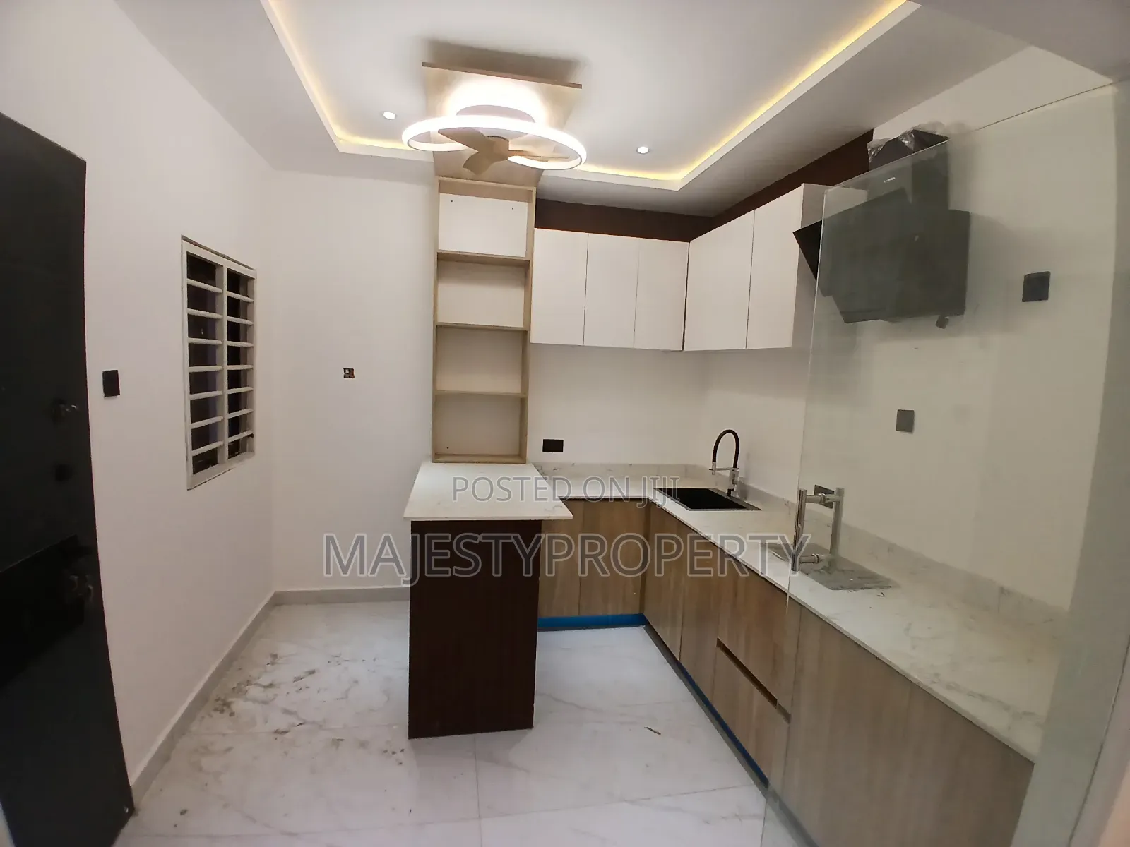 4bdrm House in Community 18, Baatsona Total for sale