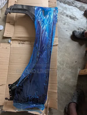 Toyota Land Cruiser Prado 2025,2025,2026 Fender