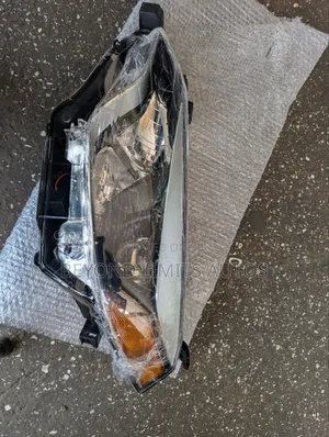 Toyota Corolla 2014,2015,2016 Headlight Single