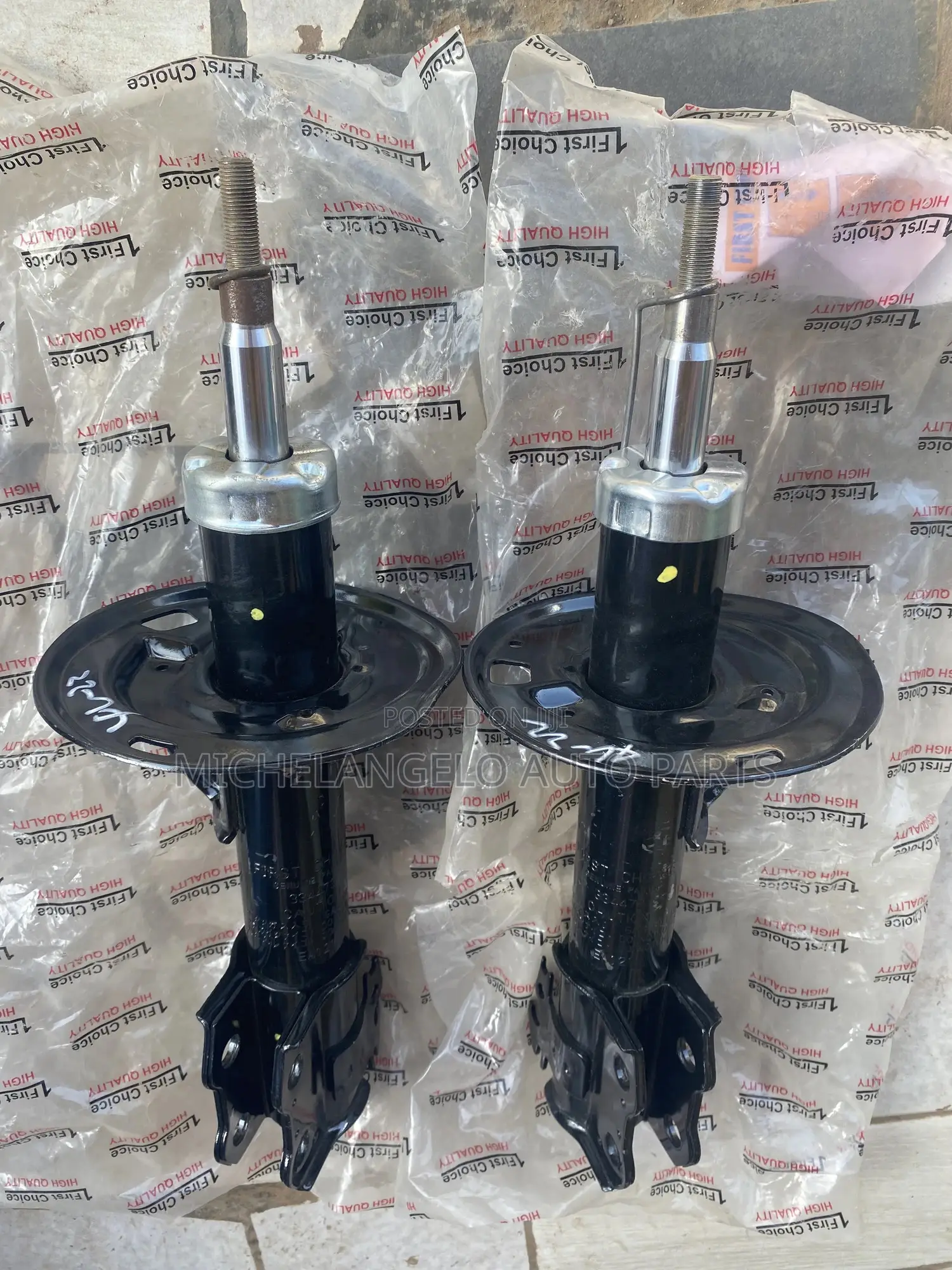 Front Shock Absorber Toyota Yaris / Vitz