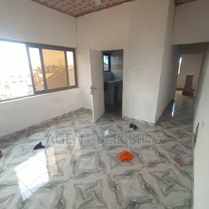 1bdrm Apartment in Golf City, Tema Metropolitan for rent