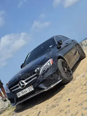 Mercedes-Benz C300 2017 Black