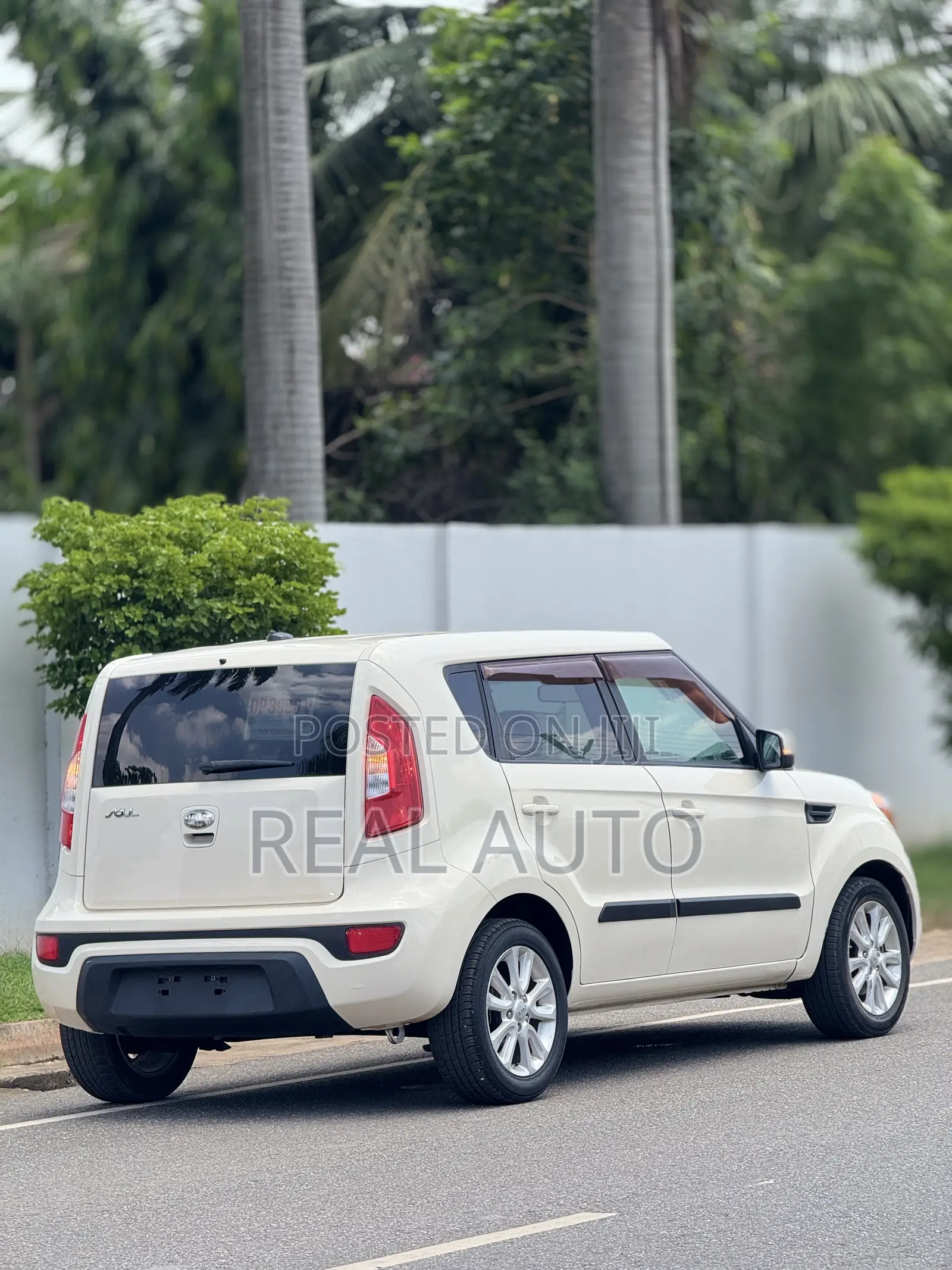 Kia Soul SOUL + 2013 Beige