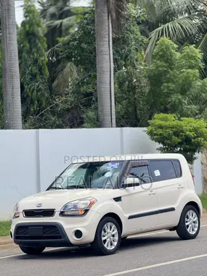 Kia Soul SOUL + 2013 Beige
