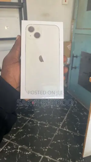 Apple iPhone 13 128 GB