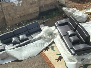 Black Leather Couches