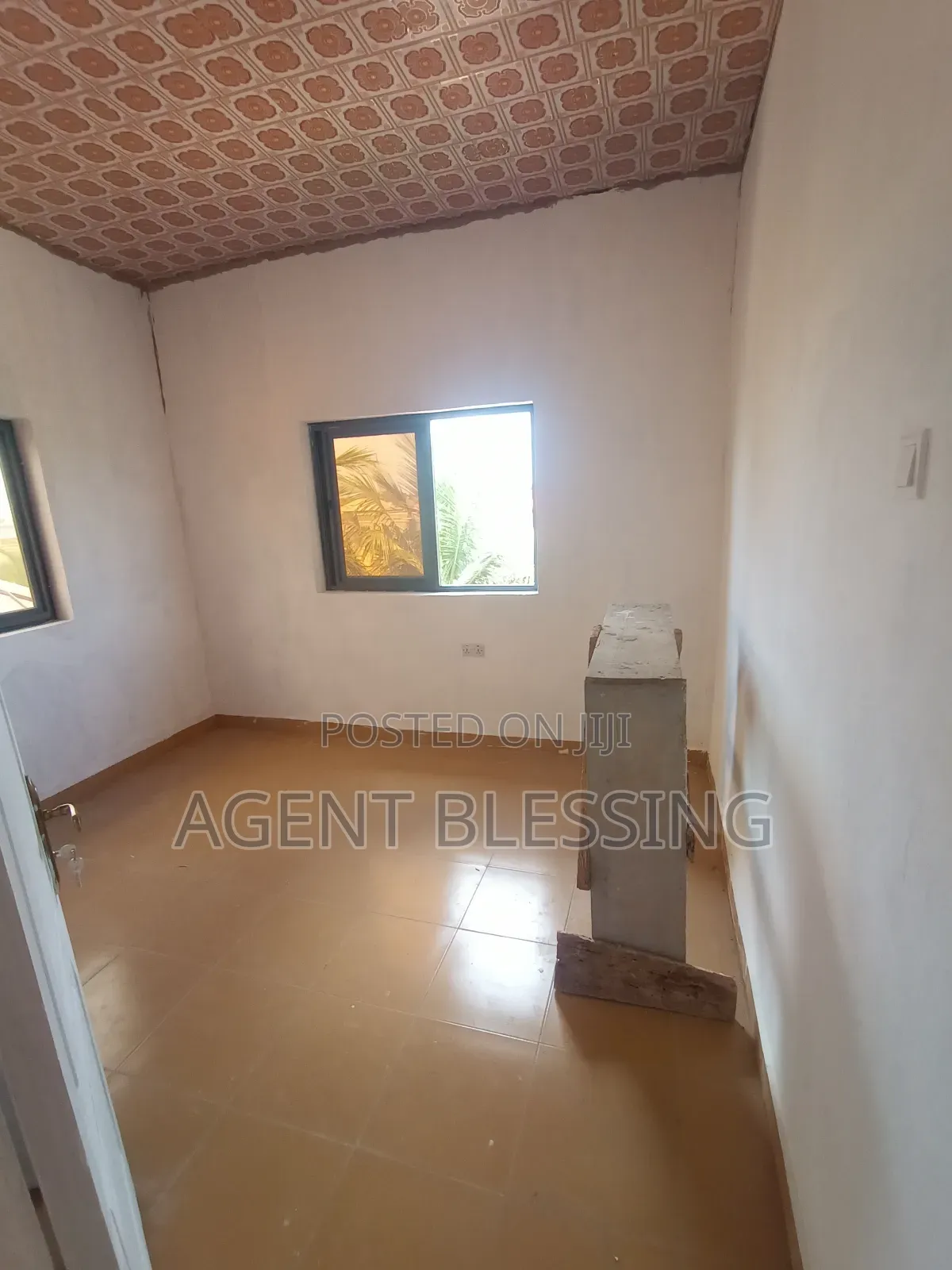 1bdrm Apartment in Golf City, Tema Metropolitan for rent