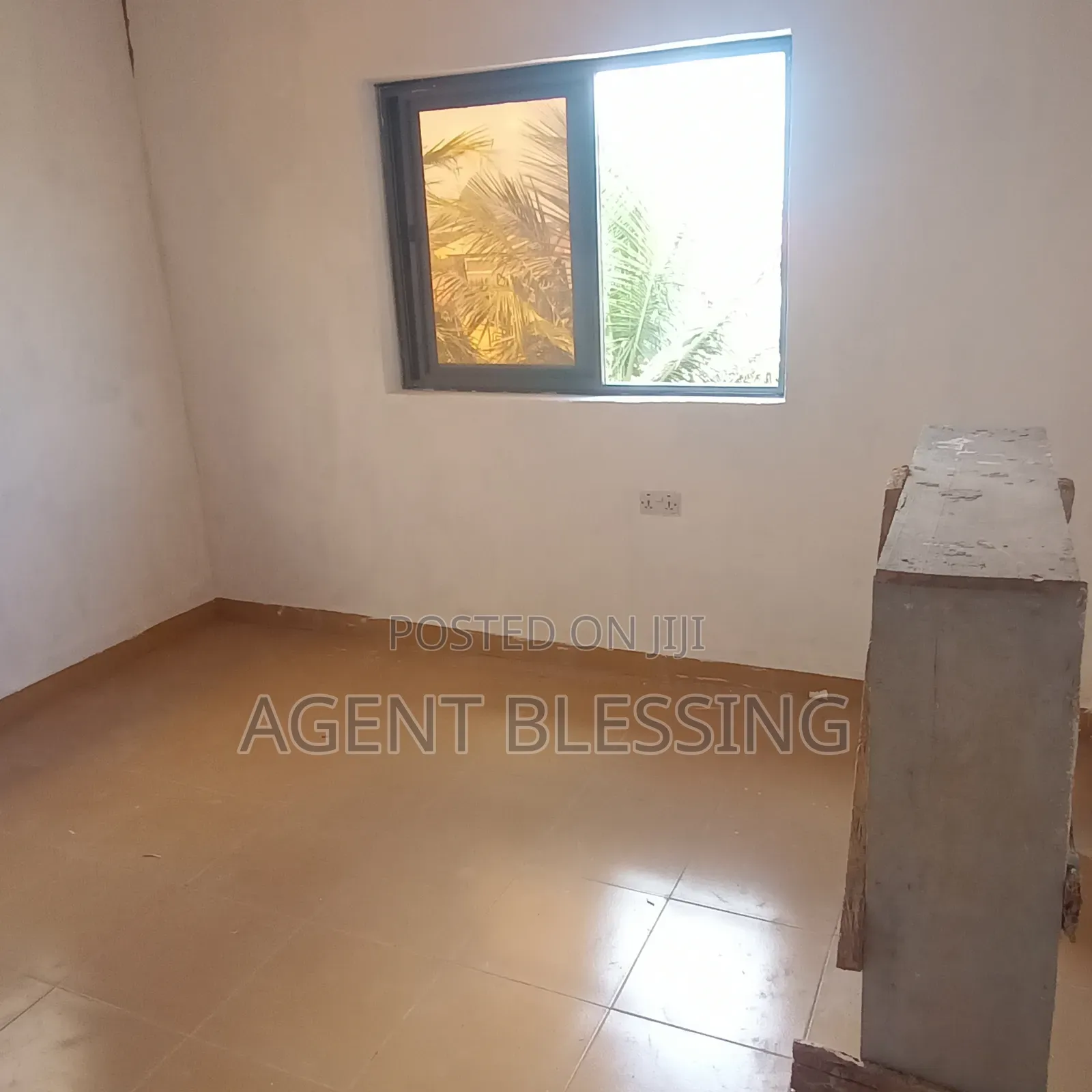 1bdrm Apartment in Golf City, Tema Metropolitan for rent