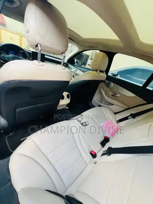Mercedes-Benz C300 2017