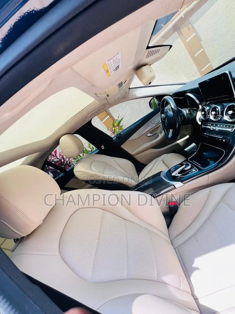 Mercedes-Benz C300 2017