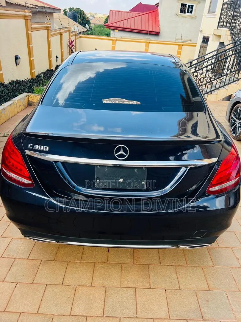 Mercedes-Benz C300 2017