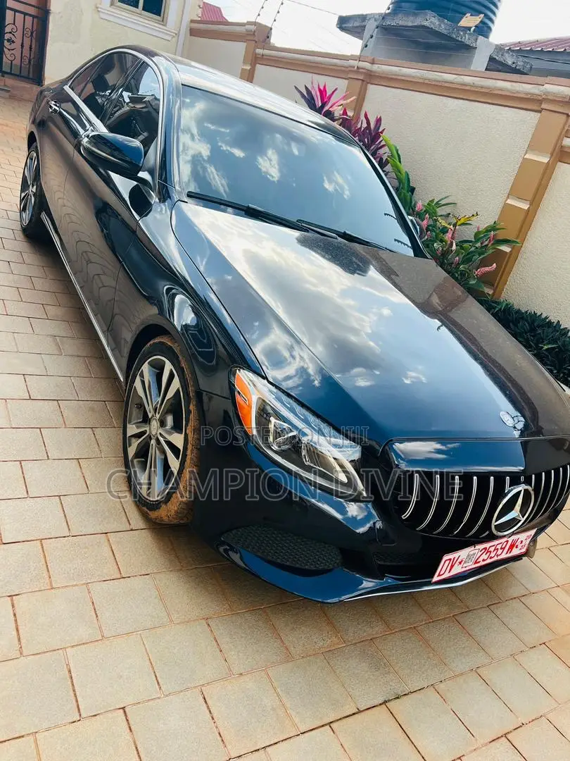 Mercedes-Benz C300 2017