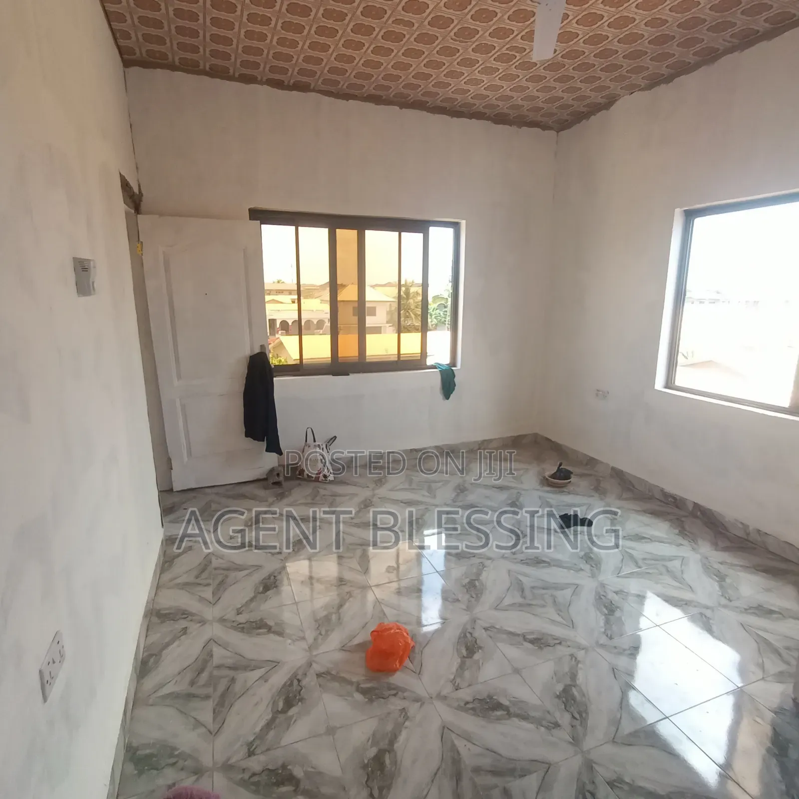 1bdrm Apartment in Golf City, Tema Metropolitan for rent