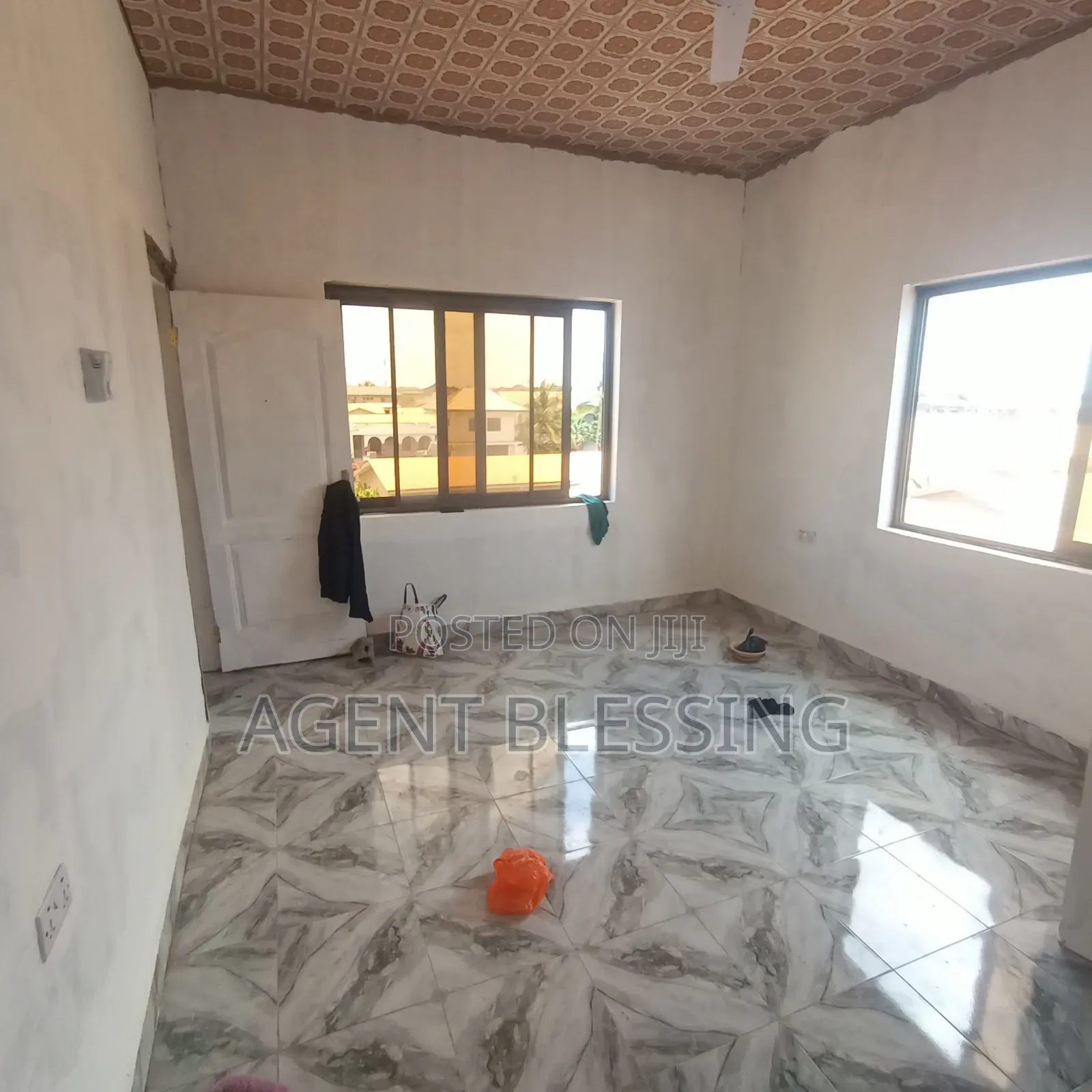 1bdrm Apartment in Golf City, Tema Metropolitan for rent