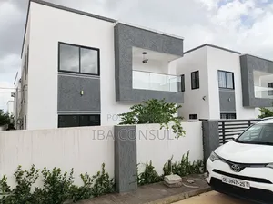 4bdrm House in Oyarifa , And, Ghana Flag for sale