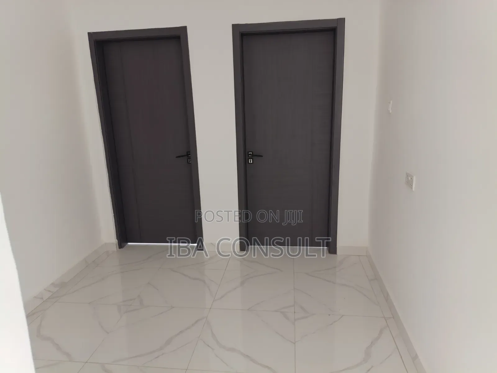 4bdrm House in Oyarifa , And, Ghana Flag for sale