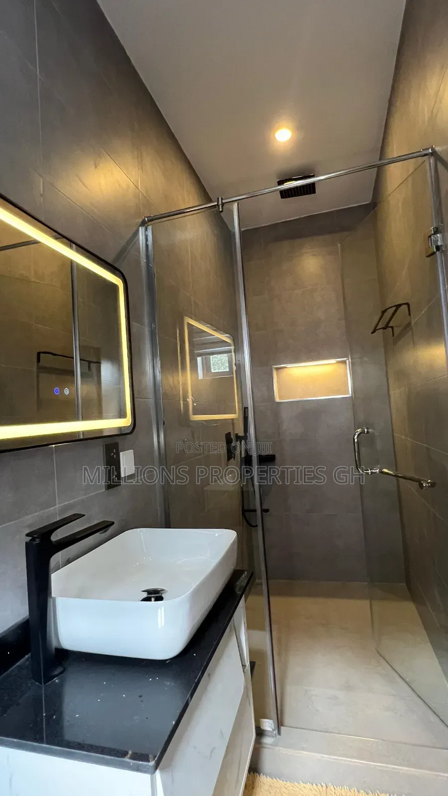 Furnished 20bdrm Apartment in Millions Properties, Kumasi Metropolitan