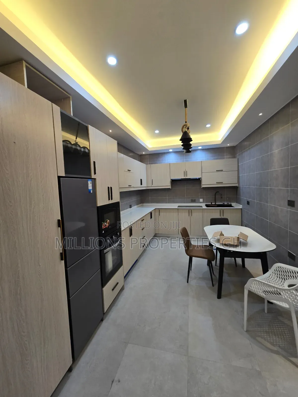 Furnished 20bdrm Apartment in Millions Properties, Kumasi Metropolitan