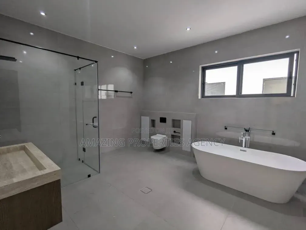 4bdrm House in Cantonment, US Embassy Area for rent
