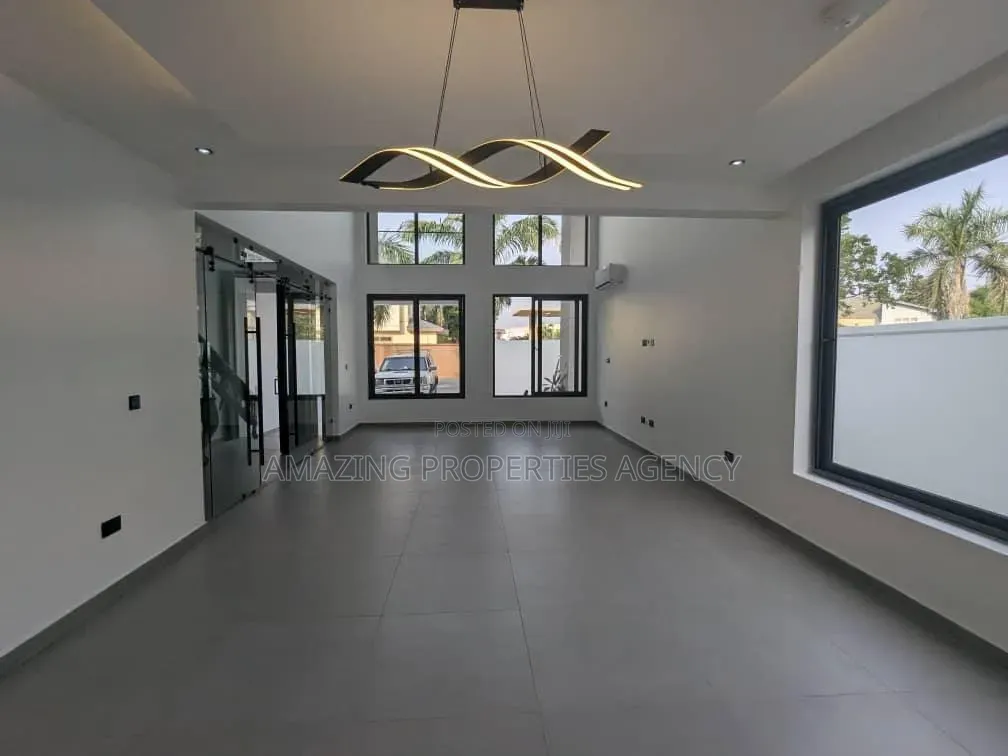 4bdrm House in Cantonment, US Embassy Area for rent