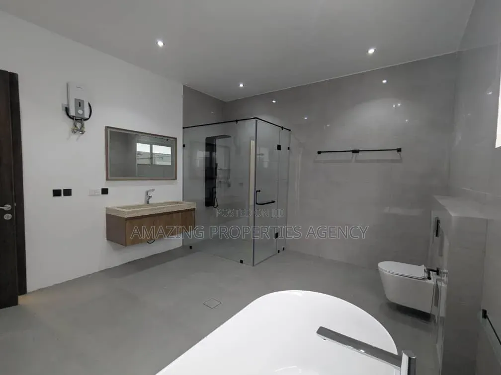 4bdrm House in Cantonment, US Embassy Area for rent