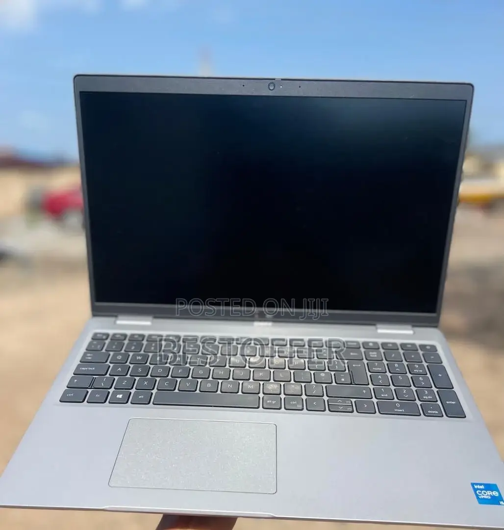 Laptop Dell Latitude 5520 16GB Intel Core i5 SSD 256GB