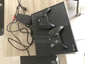 Xbox One Game Console and Pad