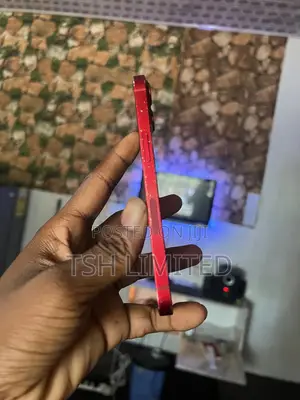 Apple iPhone 13 128 GB Red