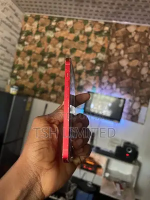 Apple iPhone 13 128 GB Red