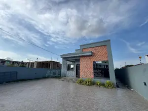 3bdrm House in Ghana Flag, Oyarifa for sale
