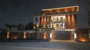 Furnished 20bdrm Apartment in Sefdard Properties, East Legon for sale