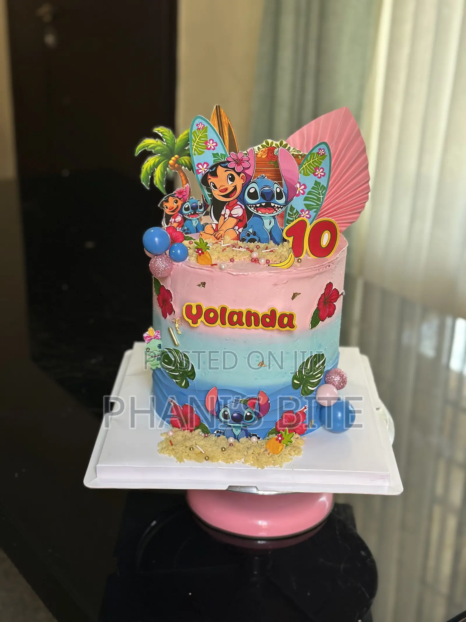 Size 8three Layers Swiss Meringue Buttercream