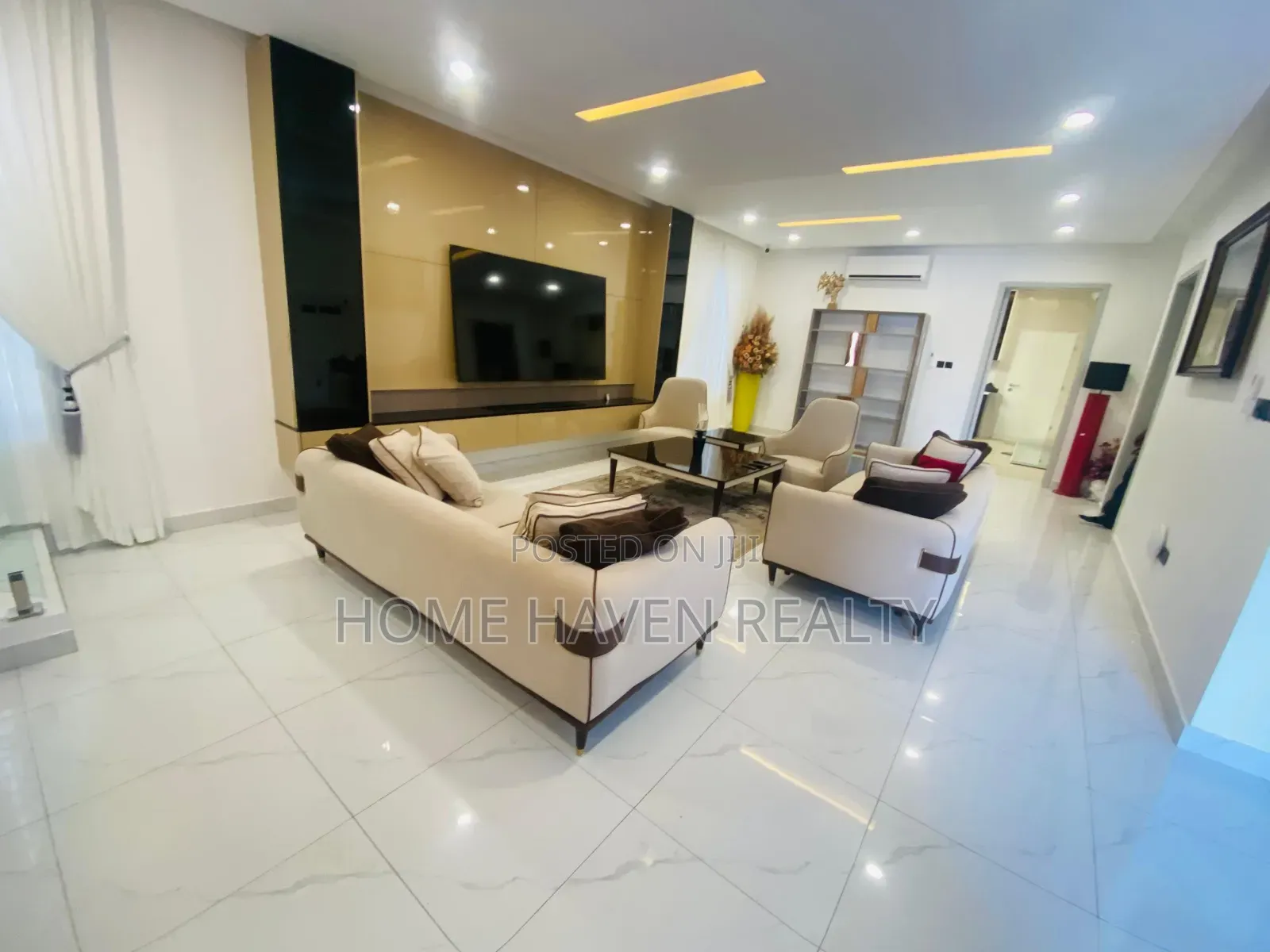 Furnished 4bdrm House in Abelemkpe, Methodist Church Area for rent