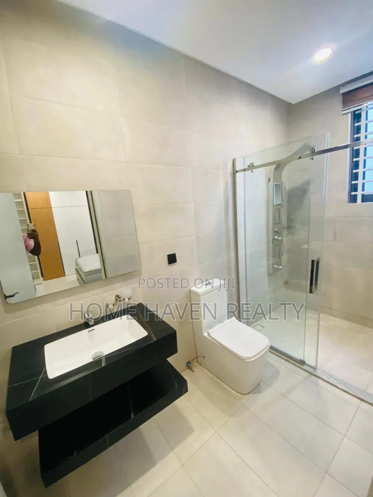 Furnished 4bdrm House in Abelemkpe, Methodist Church Area for rent