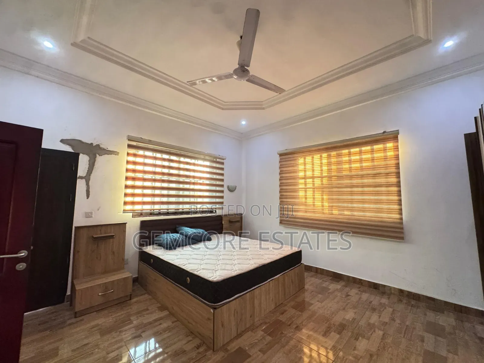 Furnished 6bdrm House in East Legon Main, Boundary Road Area for rent