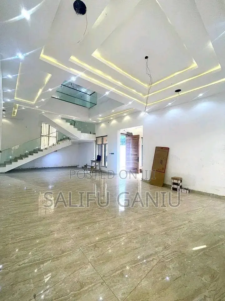 Naiz Selling Center