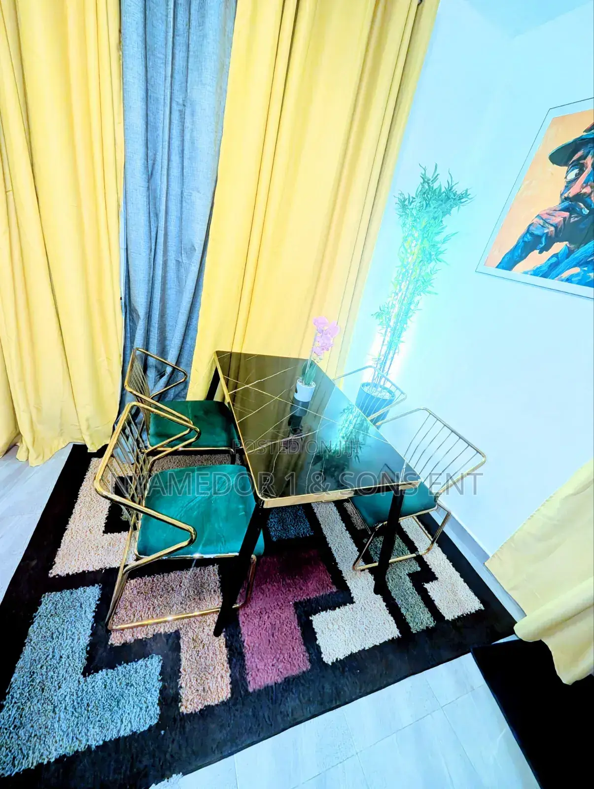 4 Chair Dinning Set With Marble Table for Sale