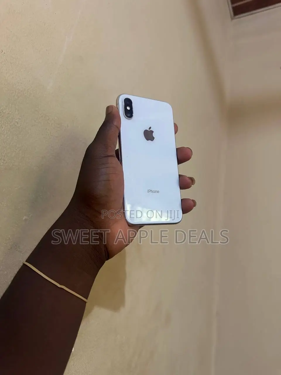 Apple iPhone X 64 GB White