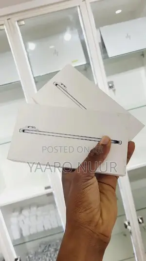 New Apple iPhone Air 256 GB Silver