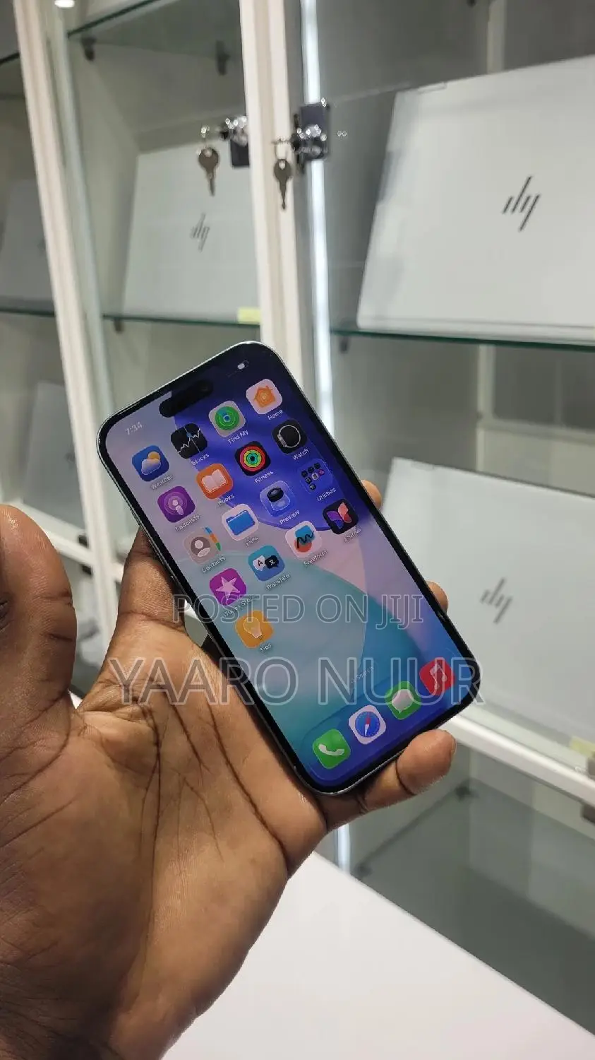 Apple iPhone 16 128 GB Green