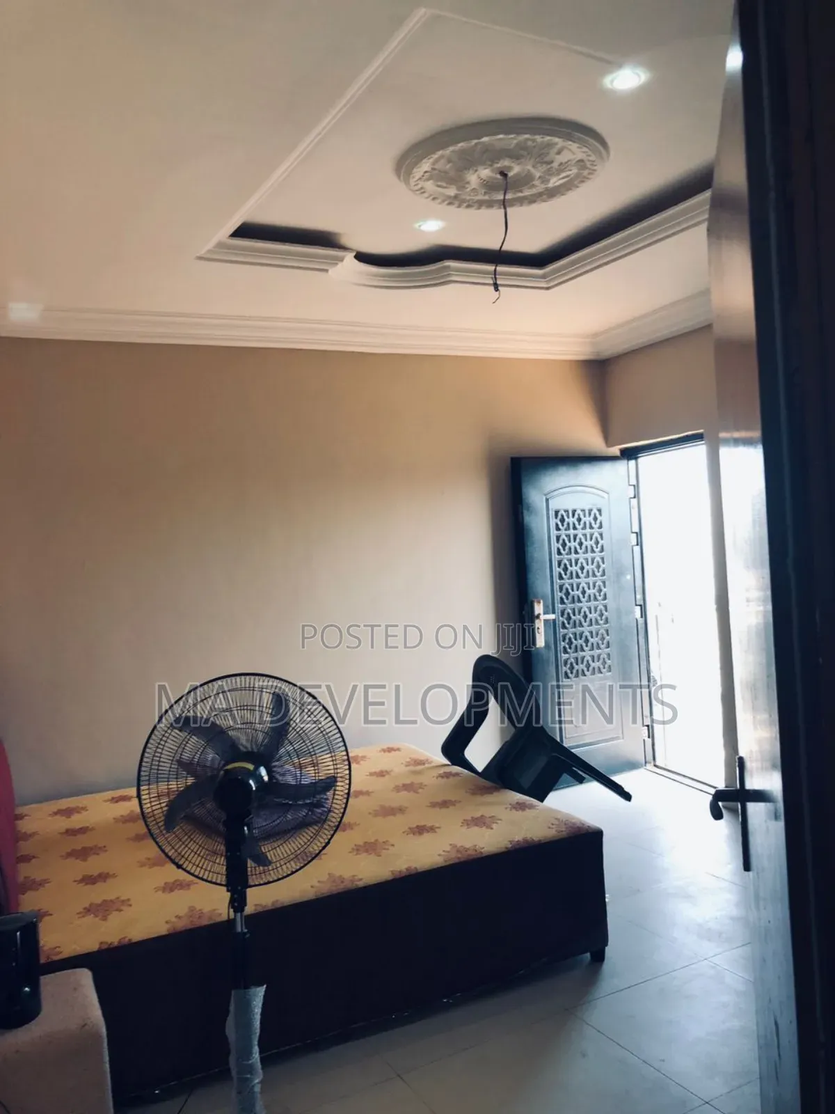 2bdrm Apartment in Race Course Lapaz, Top Base for rent
