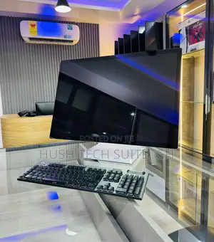 Desktop Computer Microsoft Surface Studio 2 32GB Intel Core i7 SSD 1T