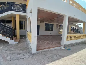 2bdrm Apartment in Okpoegonor, Baatsona Total for rent