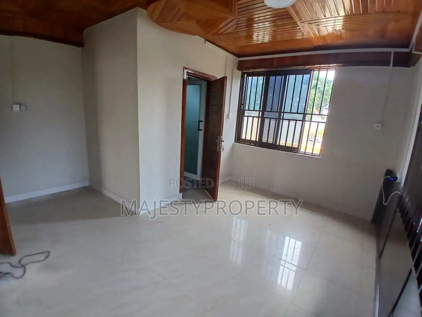 2bdrm Apartment in Okpoegonor, Baatsona Total for rent