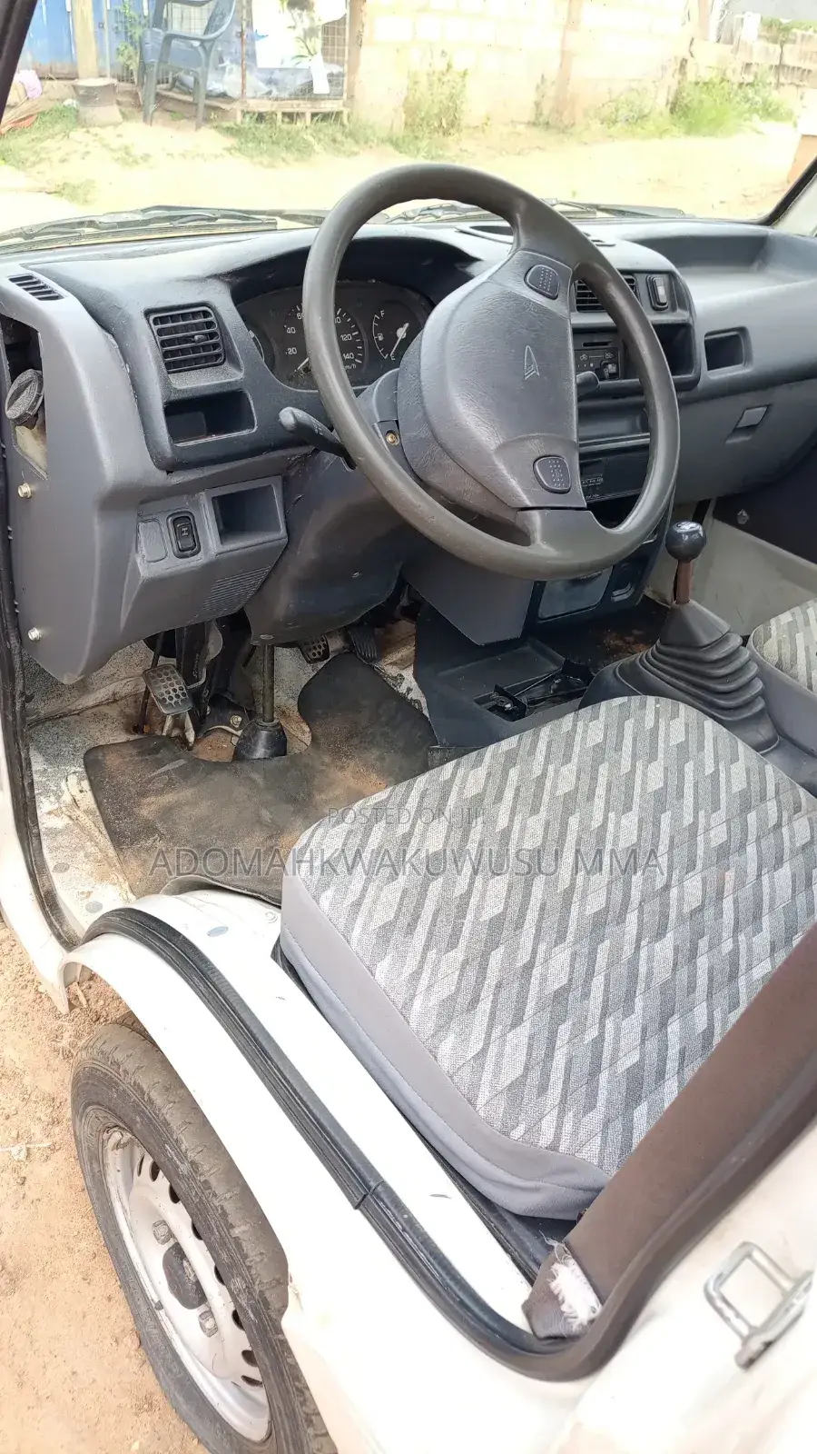 Daihatsu Hijet 2001 White
