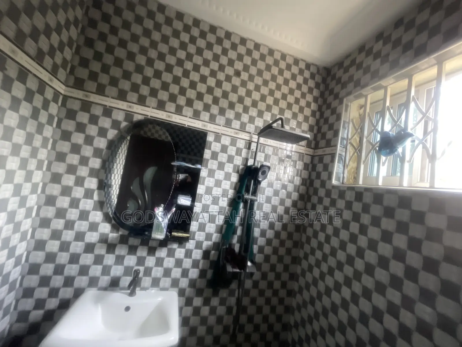 2bdrm Apartment in East Legon, Adjiriganor for rent
