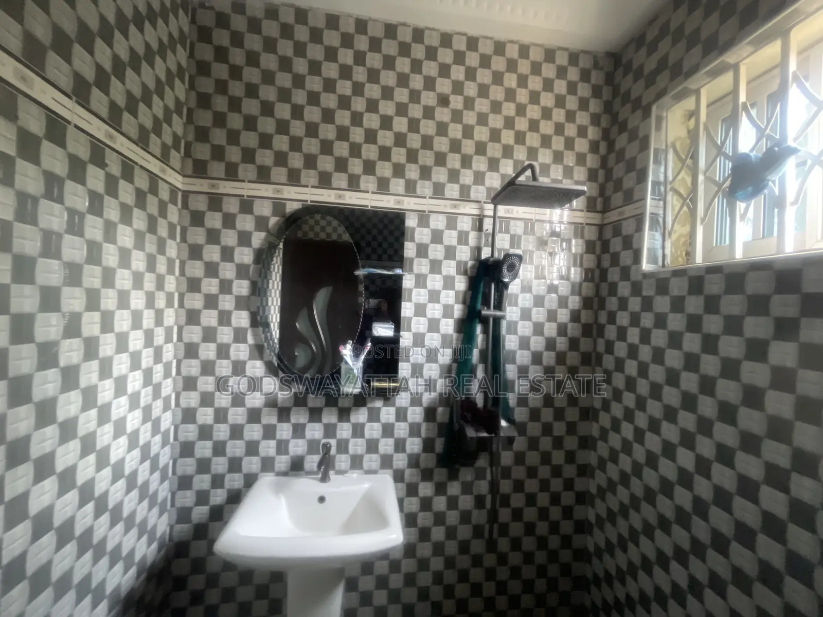 2bdrm Apartment in East Legon, Adjiriganor for rent