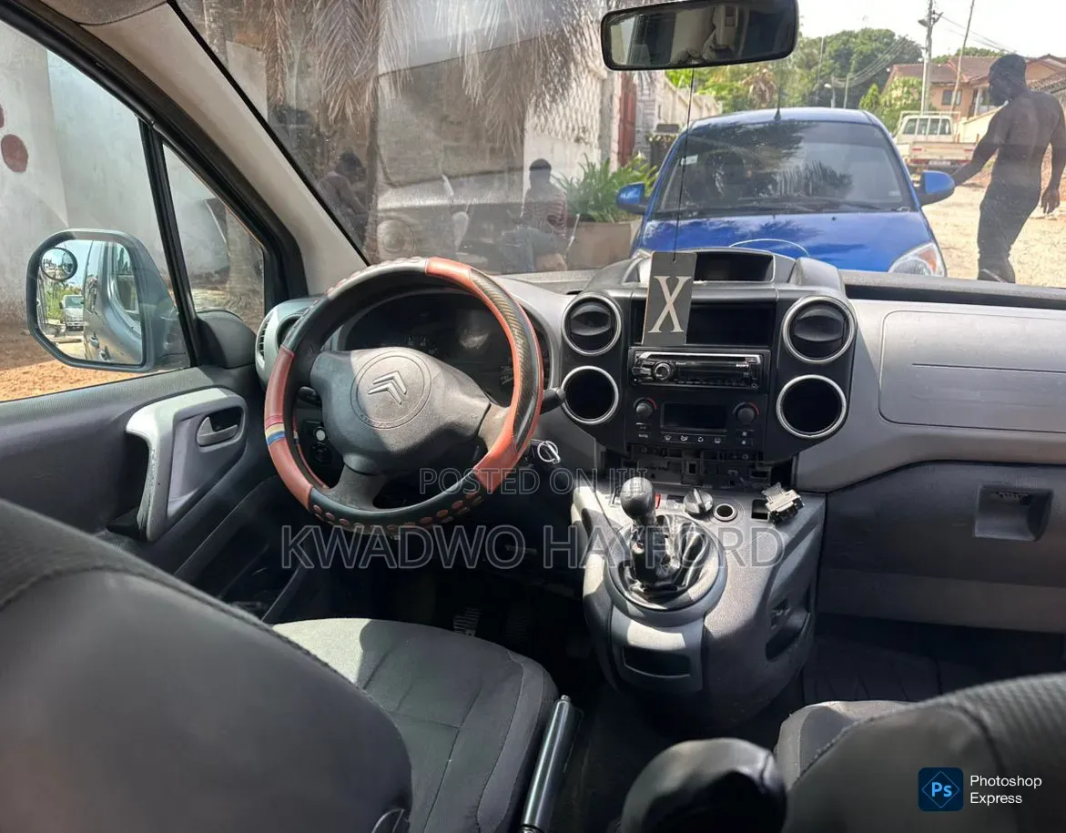 Citroen Berlingo 2015 Black