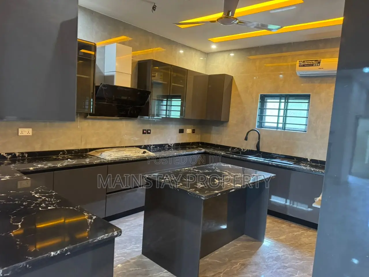 4bdrm House in Mainstay Estates, Tantra Hills for sale